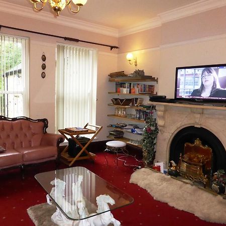 Old Vicarage Hotel Leeds  Zewnętrze zdjęcie